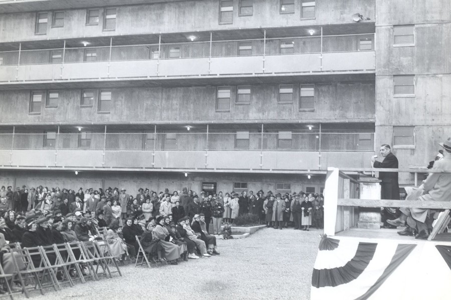 1953 Freshman Senator John Pastore speaks at dedication at Hartford Park
